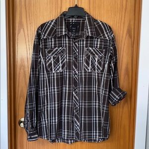 Men’s Plaid Casual Athletic Fit Button Down